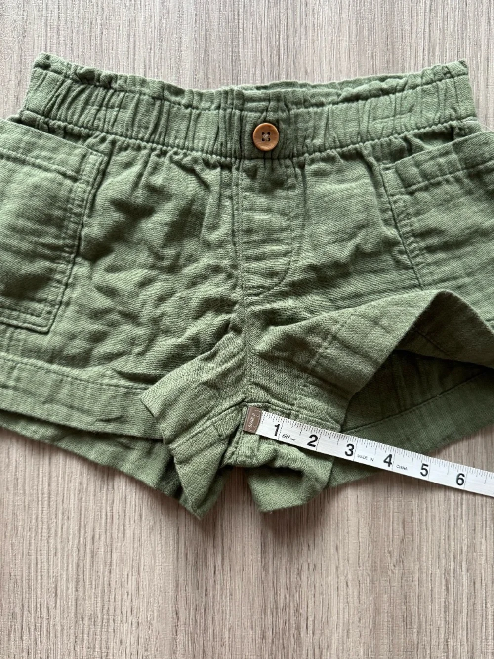 NWT Old Navy Kids Loose Double-Weave Utility Shorts Green S